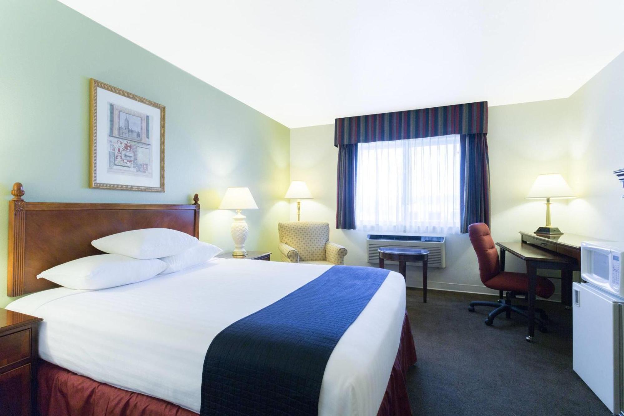Super 8 By Wyndham Montpelier Hotel Ngoại thất bức ảnh